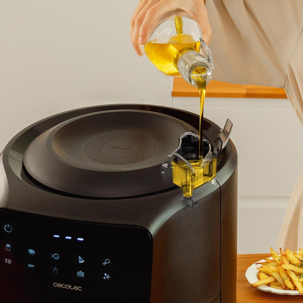 Cecotec Freidora de Aire sin Aceite de 5,5 L Cecofry Rain Pack. Air Fryer con Accesorios. 1550 W, Spray de Aceite Incorporado, Pulverización Automática y Manual, Control Táctil, Autolimpieza