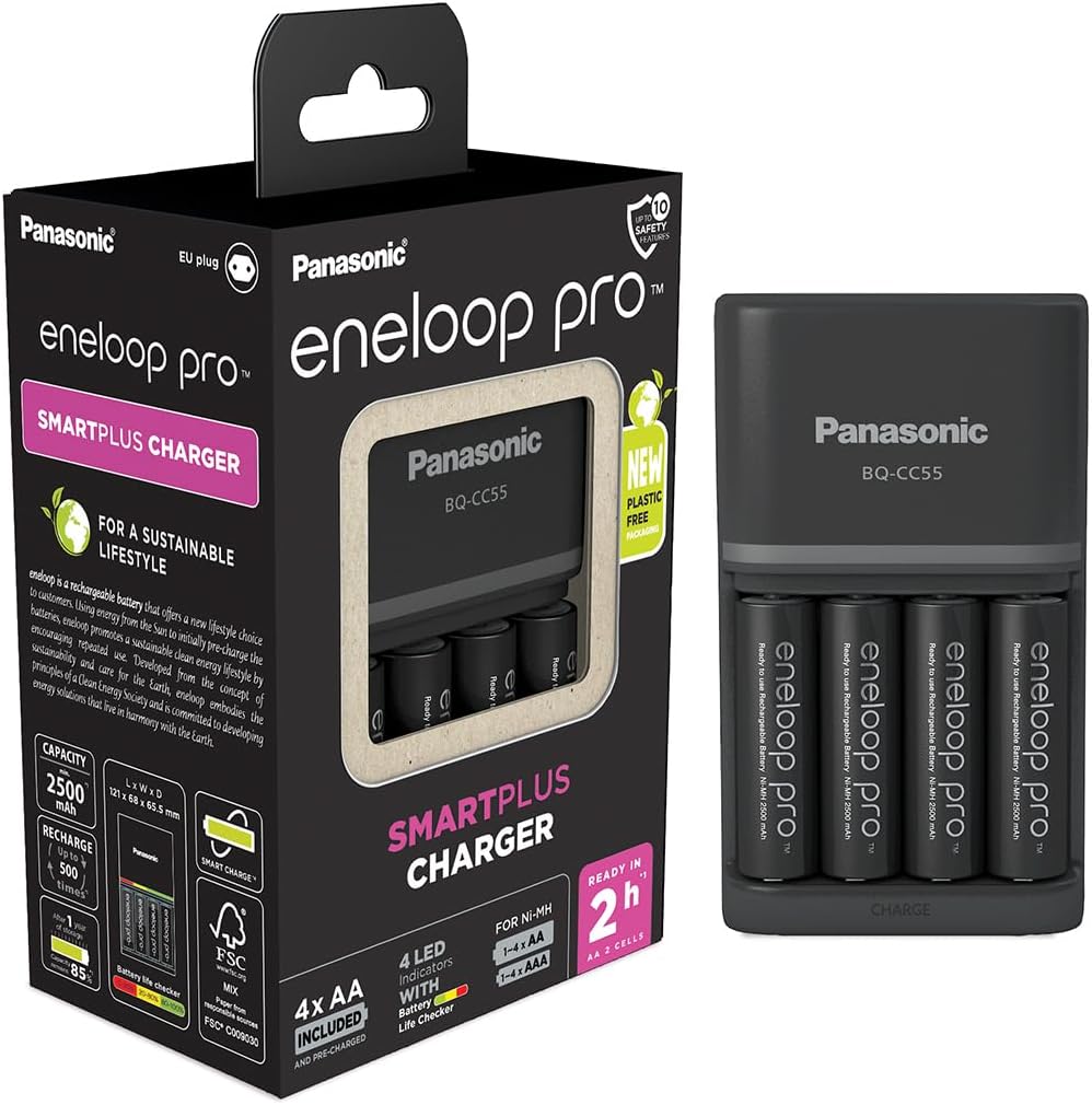 Panasonic ENELOOP Smart Plus  Cargador para 1 a 4 pilas AA/AAA Ni-MH con 4 pilas eneloop pro AA/Mignon y 10 funciones de seguridad.