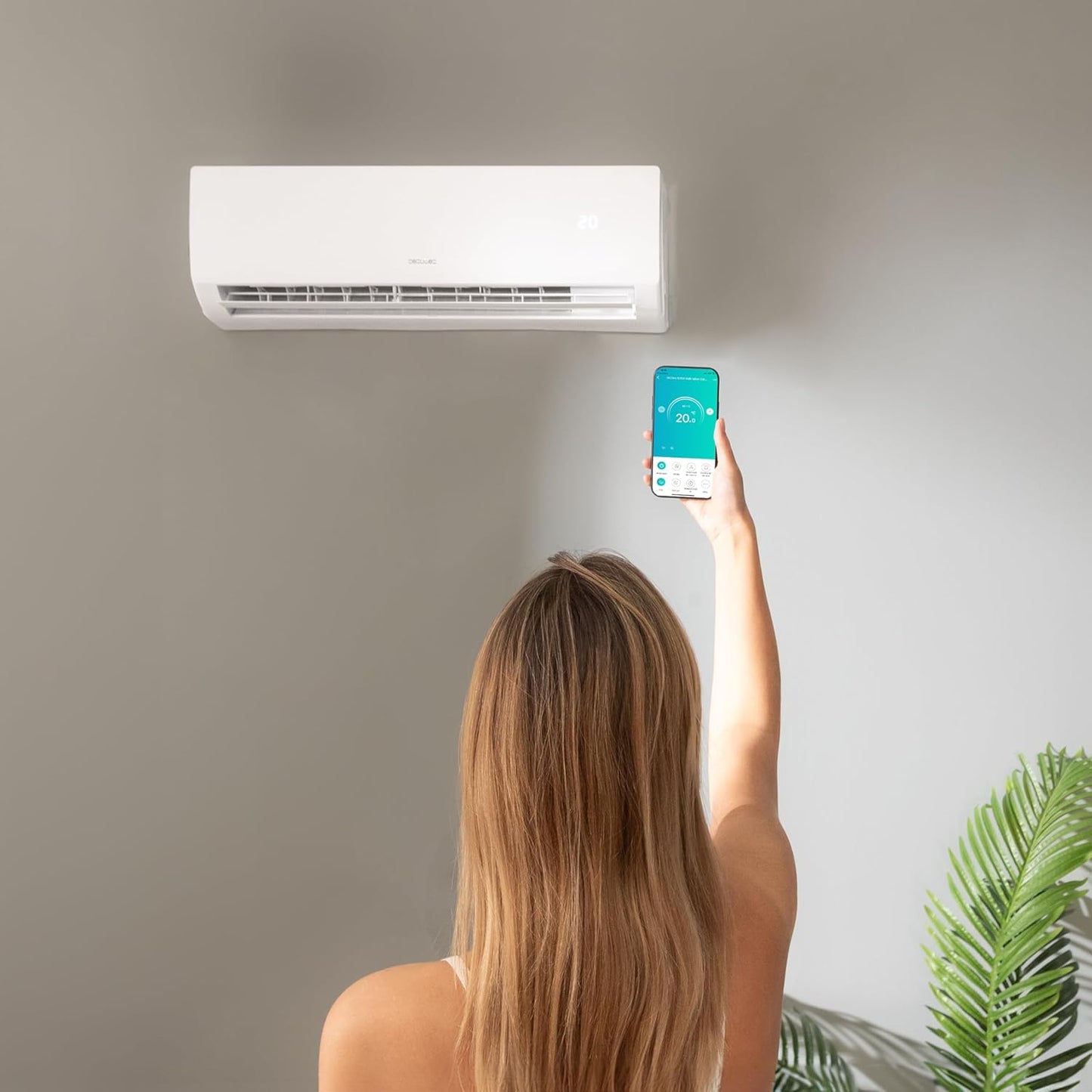 Cecotec Aire Acondicionado Split AirClima 12000 Smartfresh Connected. 12000 BTU, Motor DC, Bomba de calor, Control Wifi, Mando a distancia, Pantalla LED, Sistema Inverter, Cobertura 22 m2