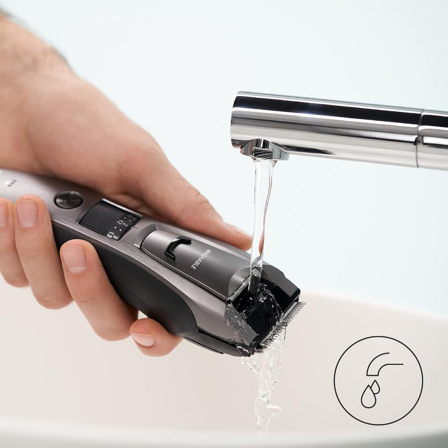 Panasonic ER-GB80-H503 Trimmer de Barba, Cabello y Cuerpo para Hombres, Afeitadora Portátil, 39 Configuraciones de Longitud, 3 Accesorios, Detallado, Operación Inalámbrica y con Cable, Plateada Oscura