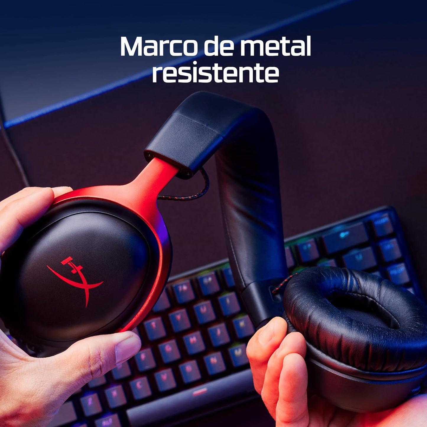 HyperX Cloud III: auriculares para juegos con cable, PC, PS5, Xbox Series X|S, controladores de 53 mm en ángulo, DTS, espuma con memoria, marco resistente, micrófono nítido de 10 mm, USB-C, USB-A