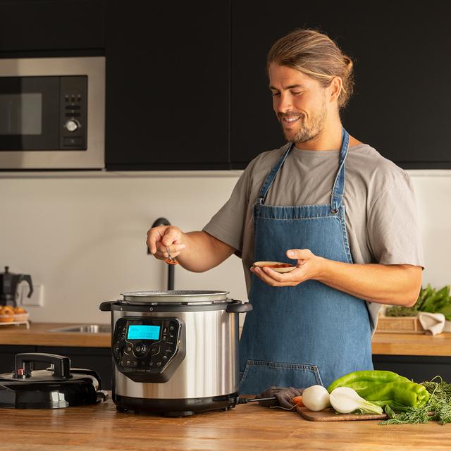 Olla programable Olla GM H Deluxe Fry de 6 litros de capacidad con cabezal freidora aire y báscula