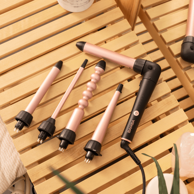 SurfCare MultiWaves Rizador de pelo multicabezal con 5 cabezales para hacer diferentes rizos, con un codo de 90 grados que asegura mayor comodidad de uso y con guante térmico, estuche y 2 clips.